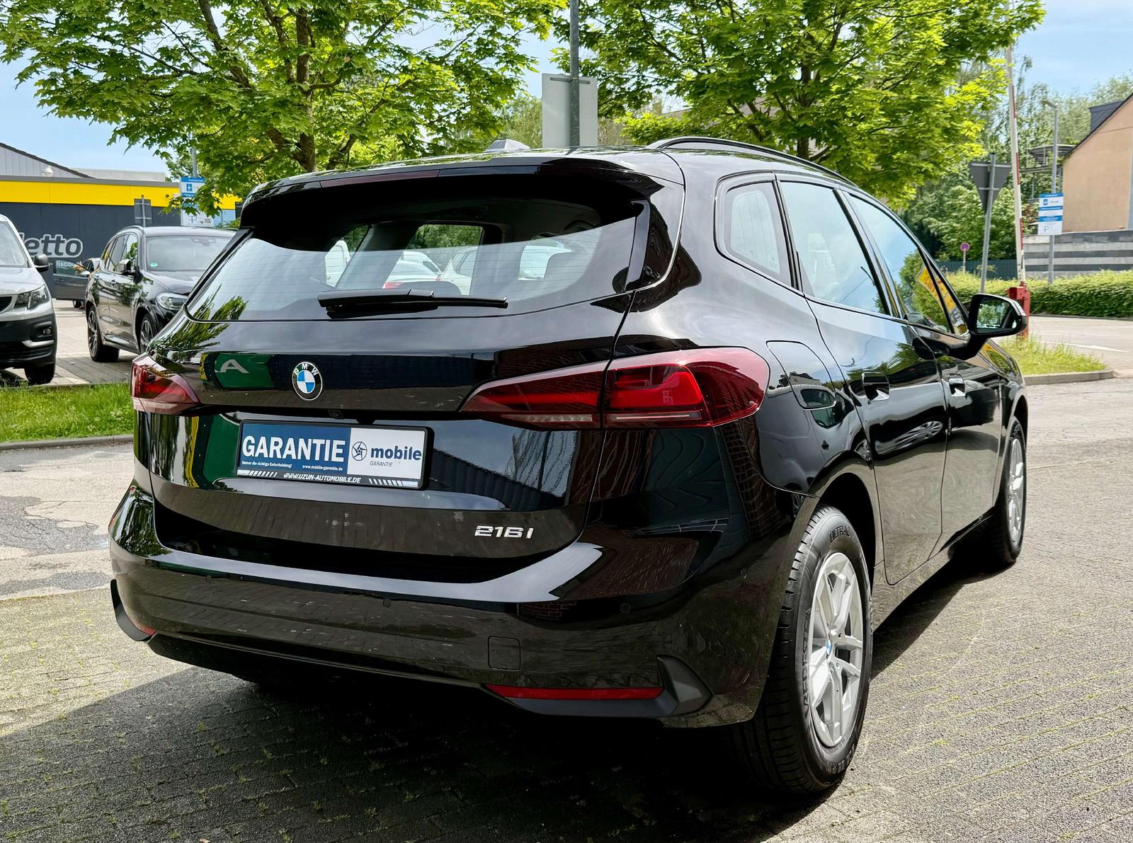 BMW 216 i 10,TKm*2026 er*Automatik*Navi*CarPlay*Kame