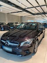 Mercedes-Benz Mercedes Benz CLA 200 - Mercedes-Benz CLA 200 Gebrauchtwagen in München