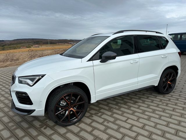 Cupra Ateca 2.0 TSI DSG+AHK+BEATS+PANO+NAVI+ACC