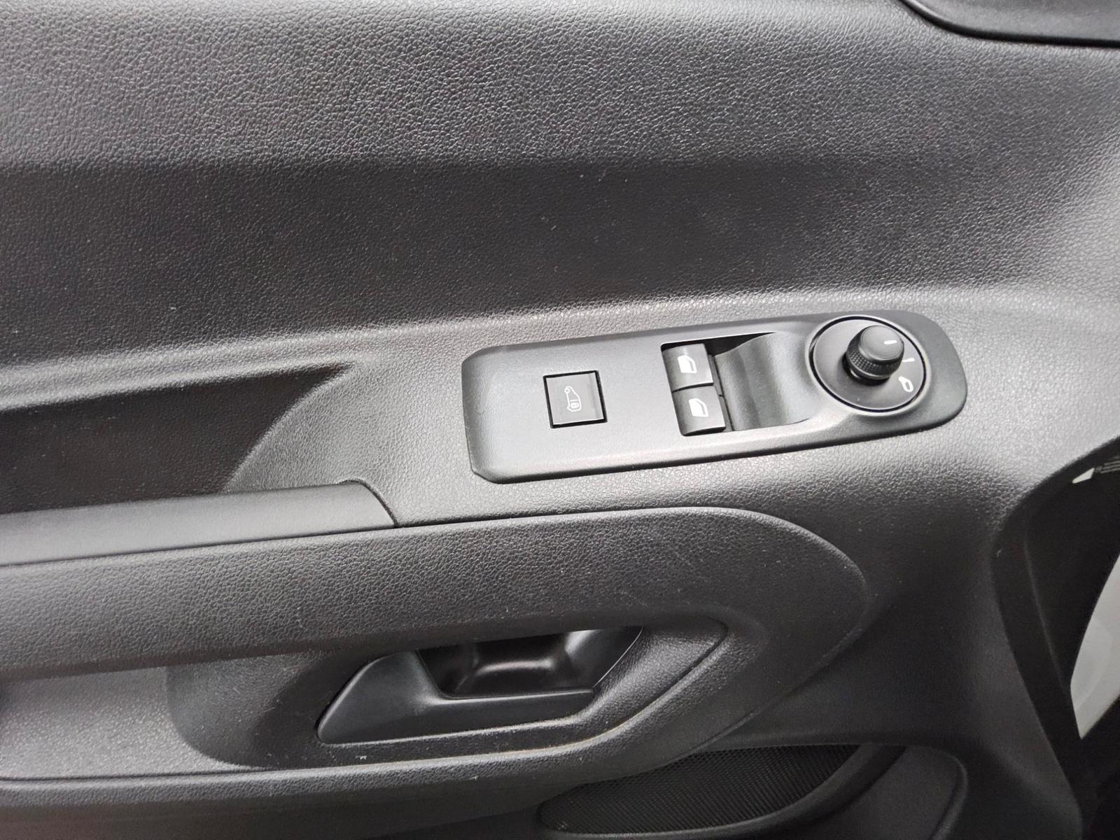 Citroën Berlingo 1.5 BlueHDI Club XL 3-Sitze Klima PDC