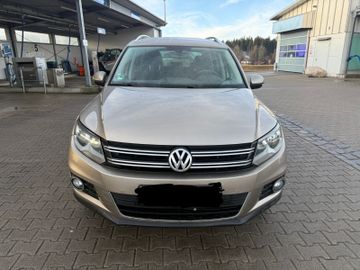 Volkswagen Tiguan - 3