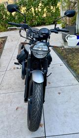 Moto Guzzi V7 Stone  - Moto Guzzi Motorräder in Berlin