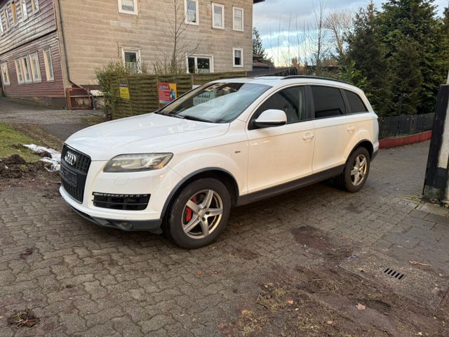 Audi Q7 4.2 TDI quattro - Panorama - Navi - Kamera