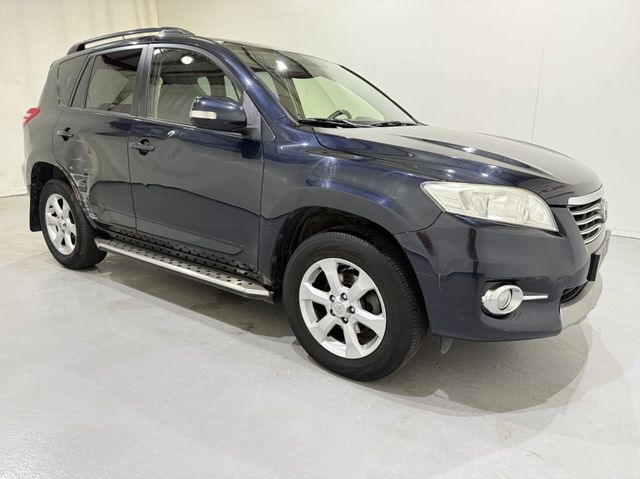 Toyota RAV 4 2.2D-4D 110kW Clima/Navi