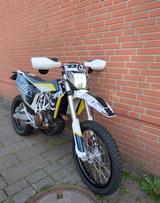 Husqvarna 701 Enduro | Top gepflegt | Akrapovič, - Husqvarna 701 Enduro