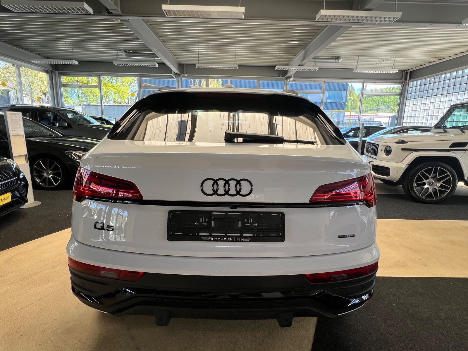 Fahrzeugabbildung Audi Q5 Sportback 40 TDI quattro S line *VIRTUAL*PANO