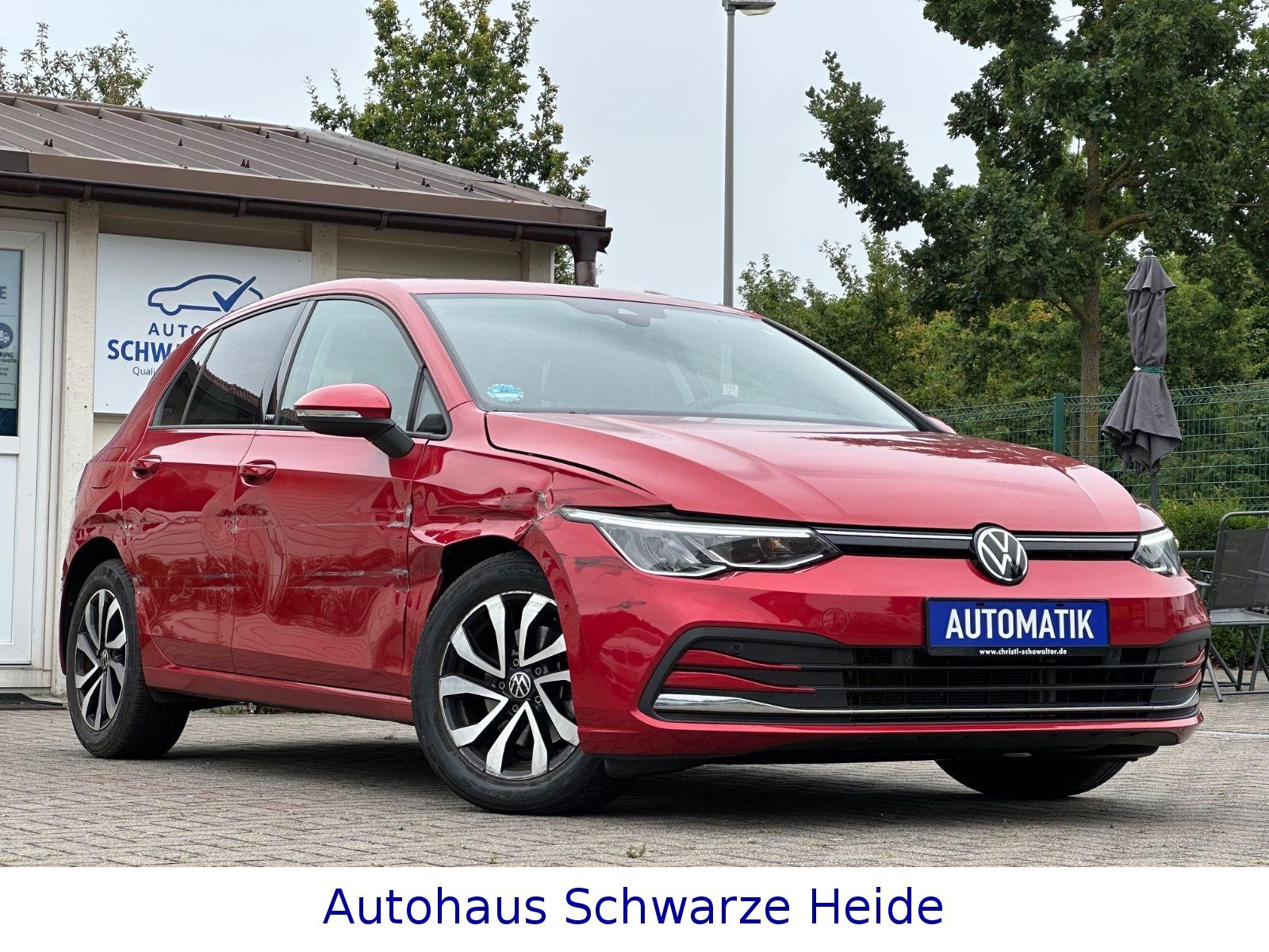Volkswagen Golf 8 Lim. eTSI DSG*1.HAND*ACC*IQ.DRIVE*NAVI*SH