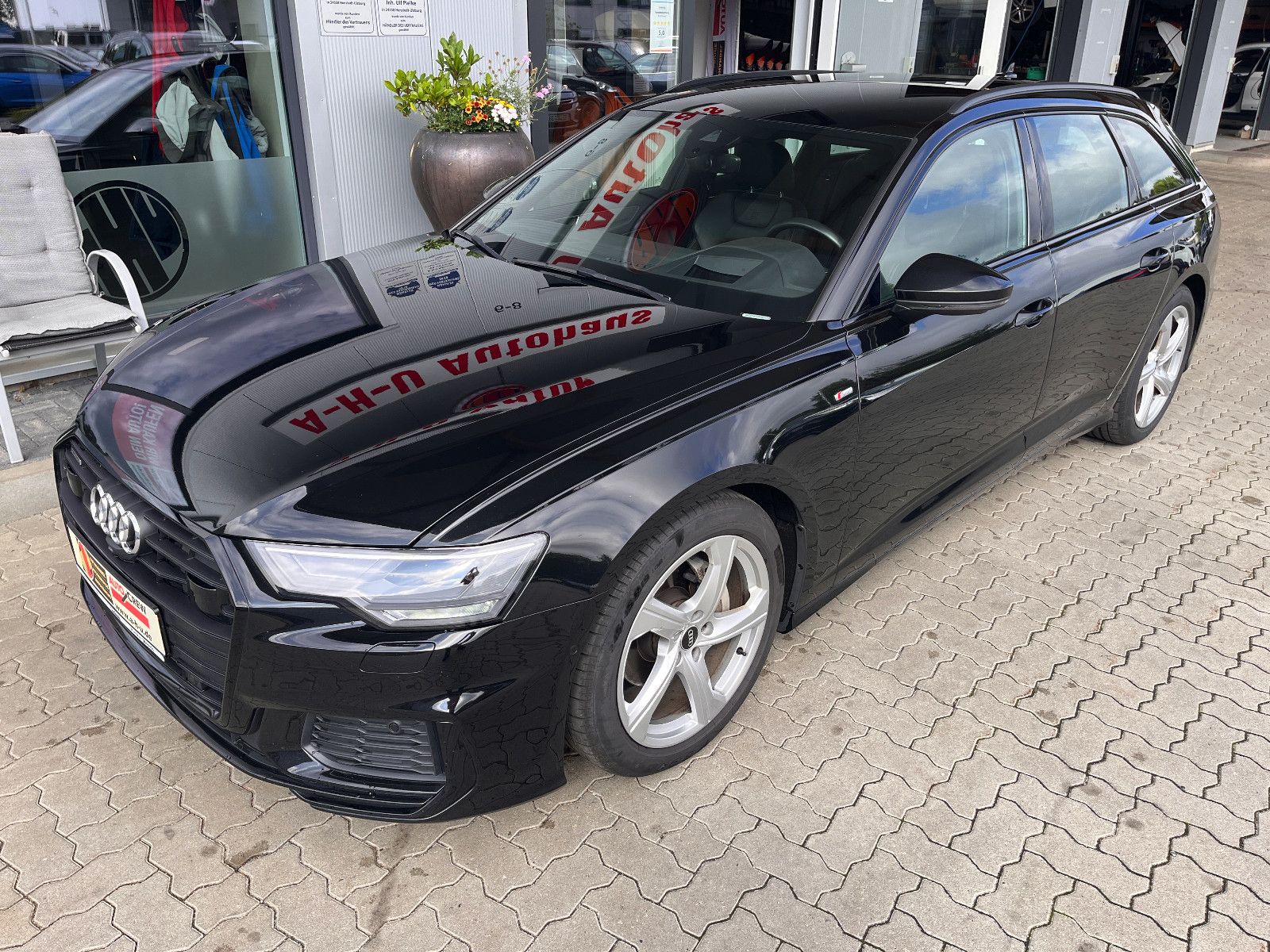 Fahrzeugabbildung Audi A6 Avant 40 TDI quattro sport S-line