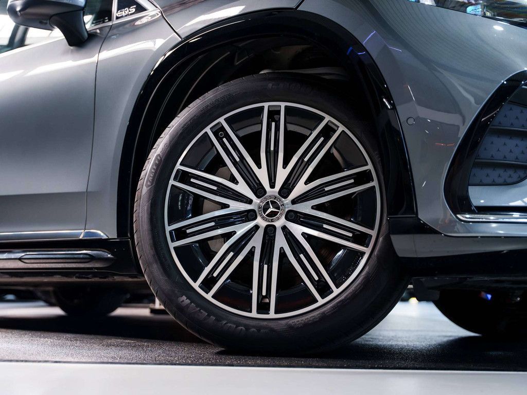 Mercedes-Benz EQS SUV — fotografia 2