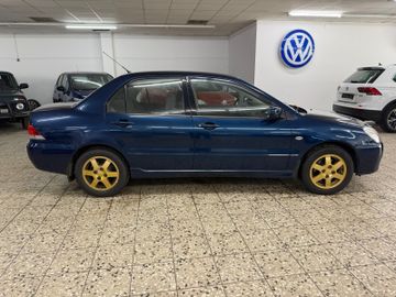 Mitsubishi Lancer - 6