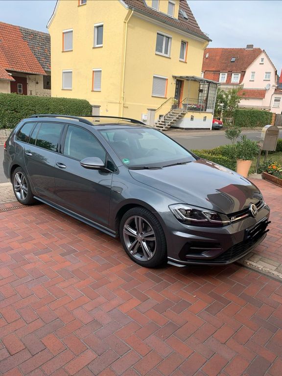 Image of Volkswagen Golf