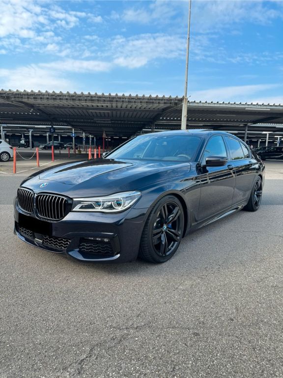 BMW 730