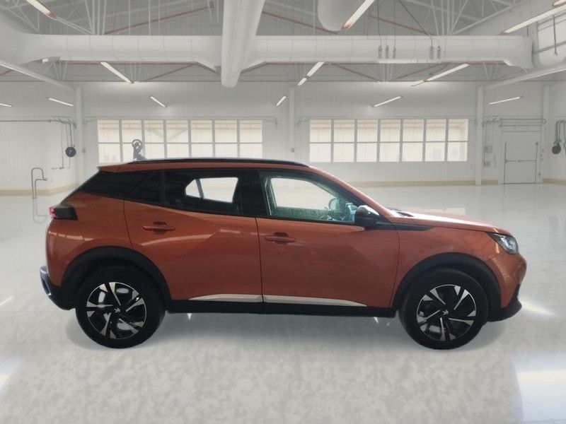 Peugeot PEUGEOT 2008 BLUEHDI 130 EAT8 ALLURE S/S AUT. CR imagem 3