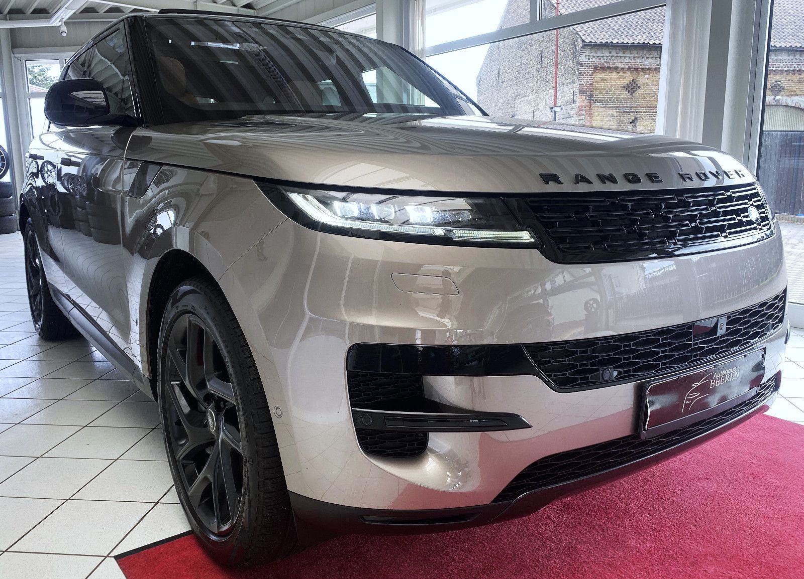 Land Rover Range Rover Sport D300SE AWD VOLL LED PANO 360° foto 4