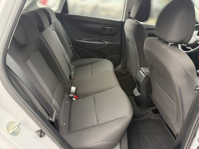 Fahrzeugabbildung Hyundai i20 Advanced 1.0 T-GDI +CARPLAY+TEMPOMAT+SHZ+RFK