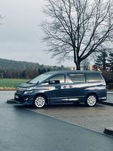 Toyota Vellfire  3,5  Allrad RHD - Toyota Crown