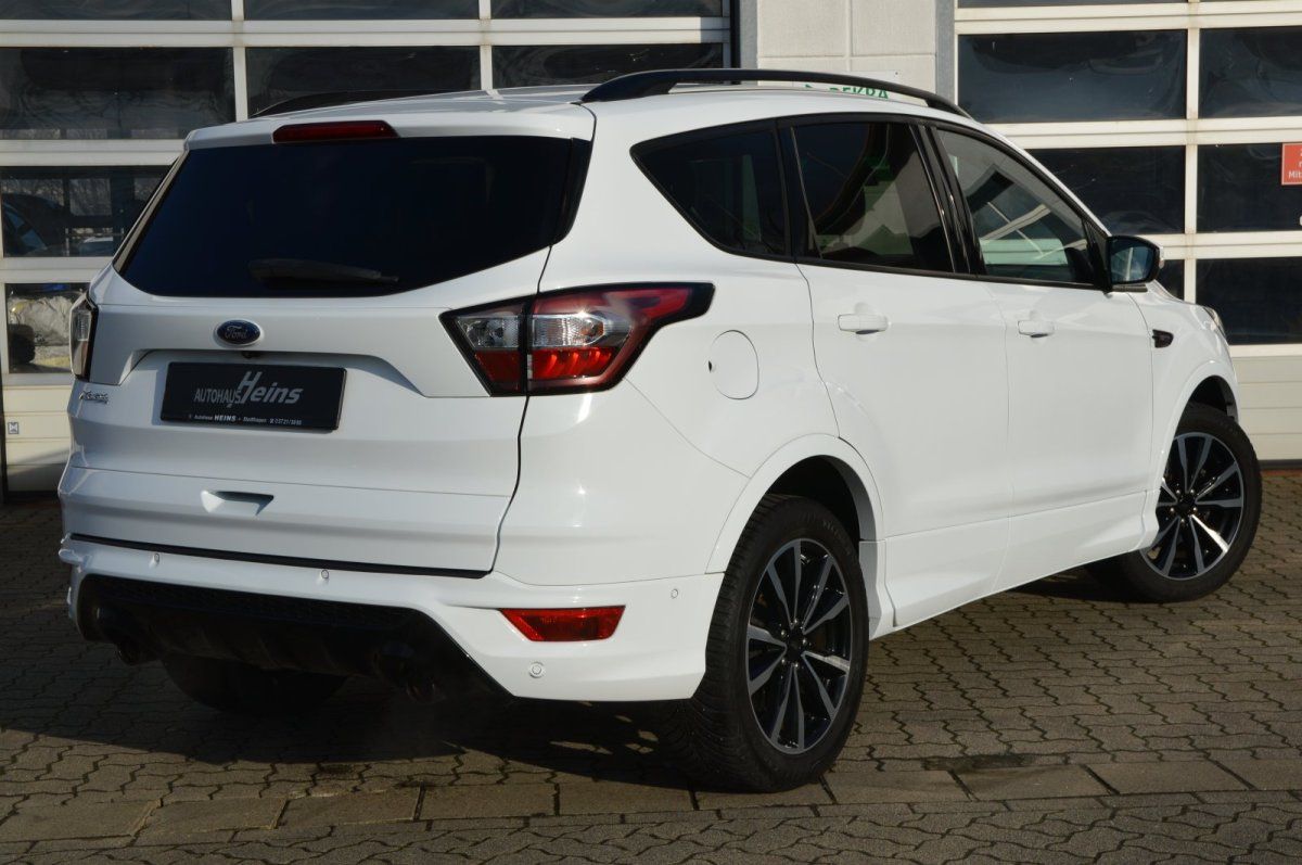 Fahrzeugabbildung Ford Kuga   ST-Line Navi Alcantara Alu