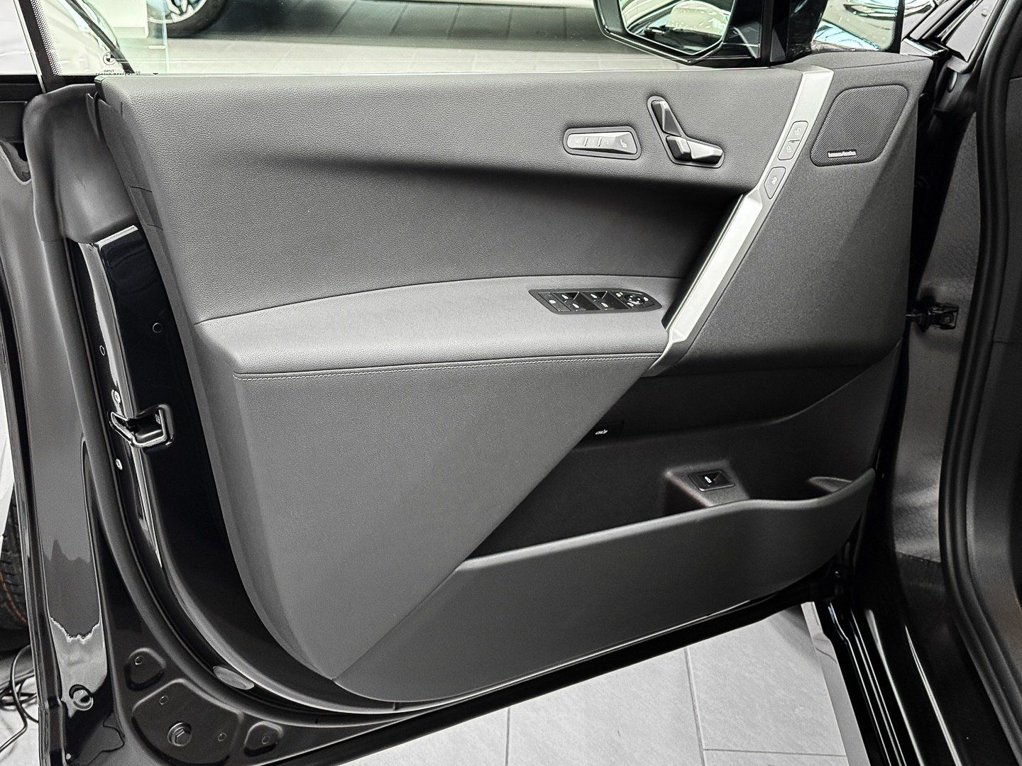 BMW iX - Bild 15
