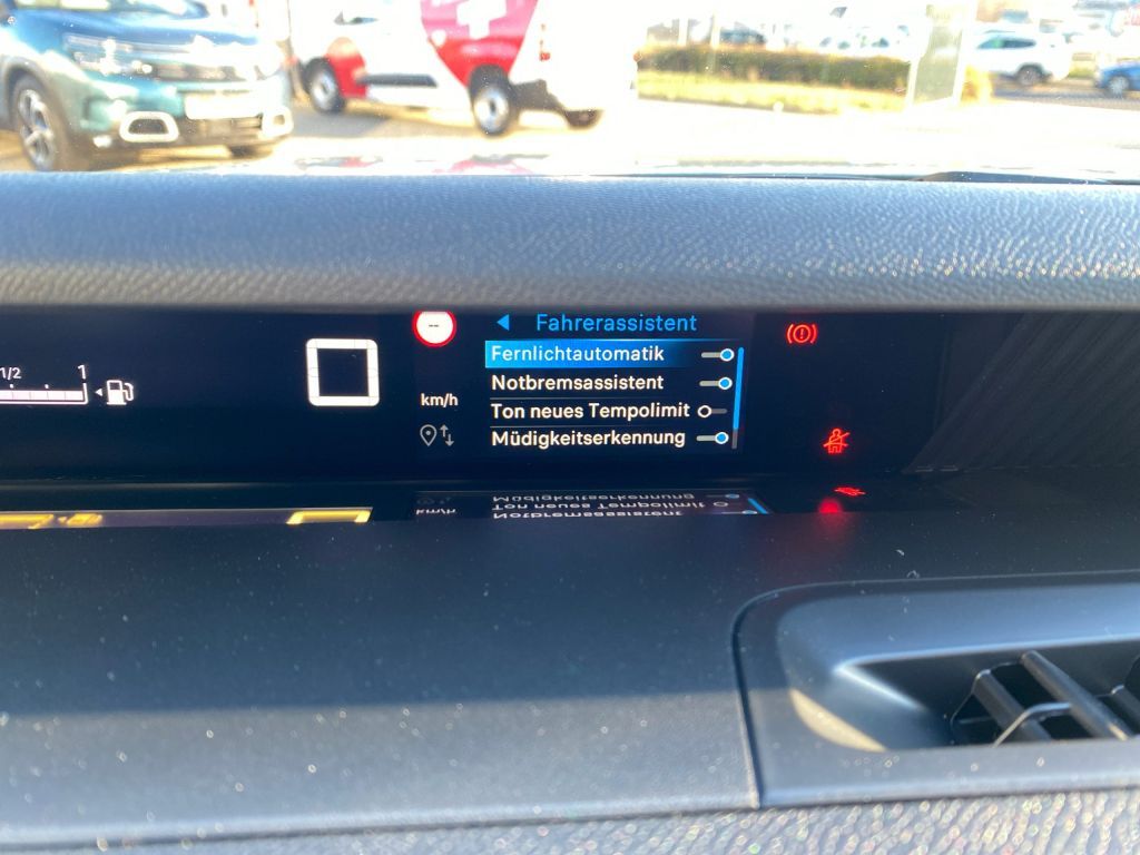 Fahrzeugabbildung Citroën C3 Turbo 100 MAX *Winterpaket*Sicherheits-Paket*