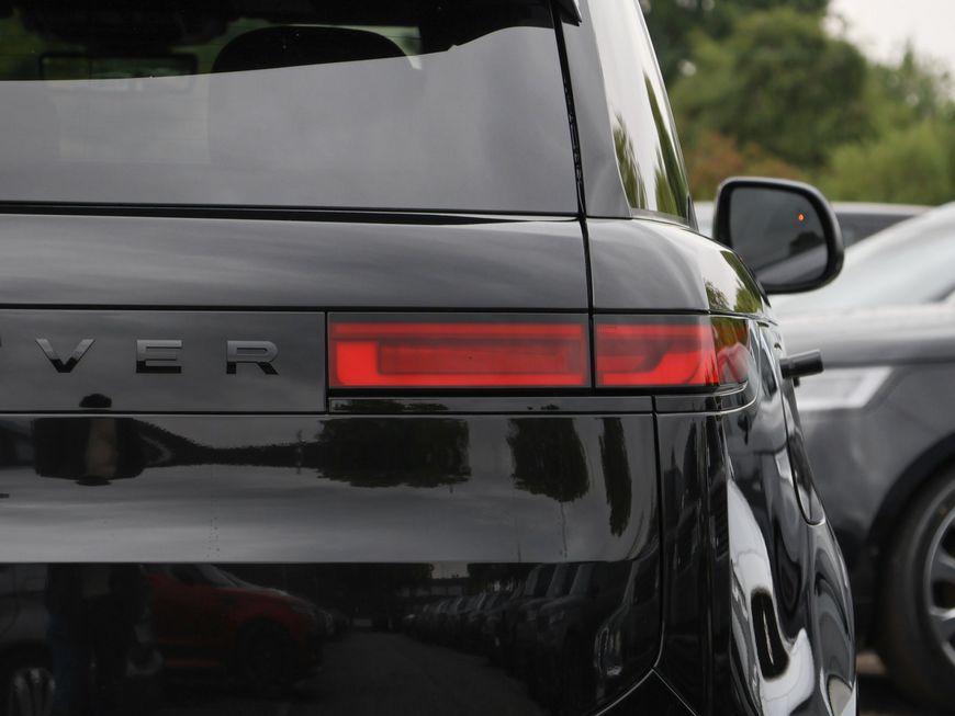 Land Rover Range Rover Sport P550e Hybrid Autobiography