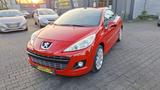 Peugeot 207 CC Cabrio-Coupe Access Leder - gebrauchte Peugeot 207 aus dem Jahr 2011