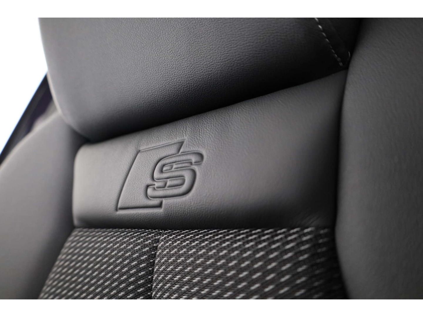 Audi Q4 e-tron - Bild 17