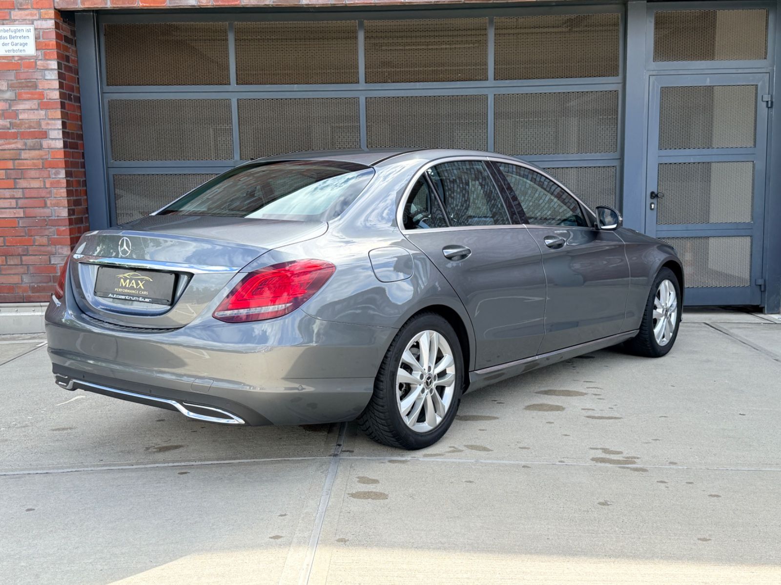 Mercedes-Benz C 180 Limousine 9G Advantage Kamera CarPlay Pano foto 4