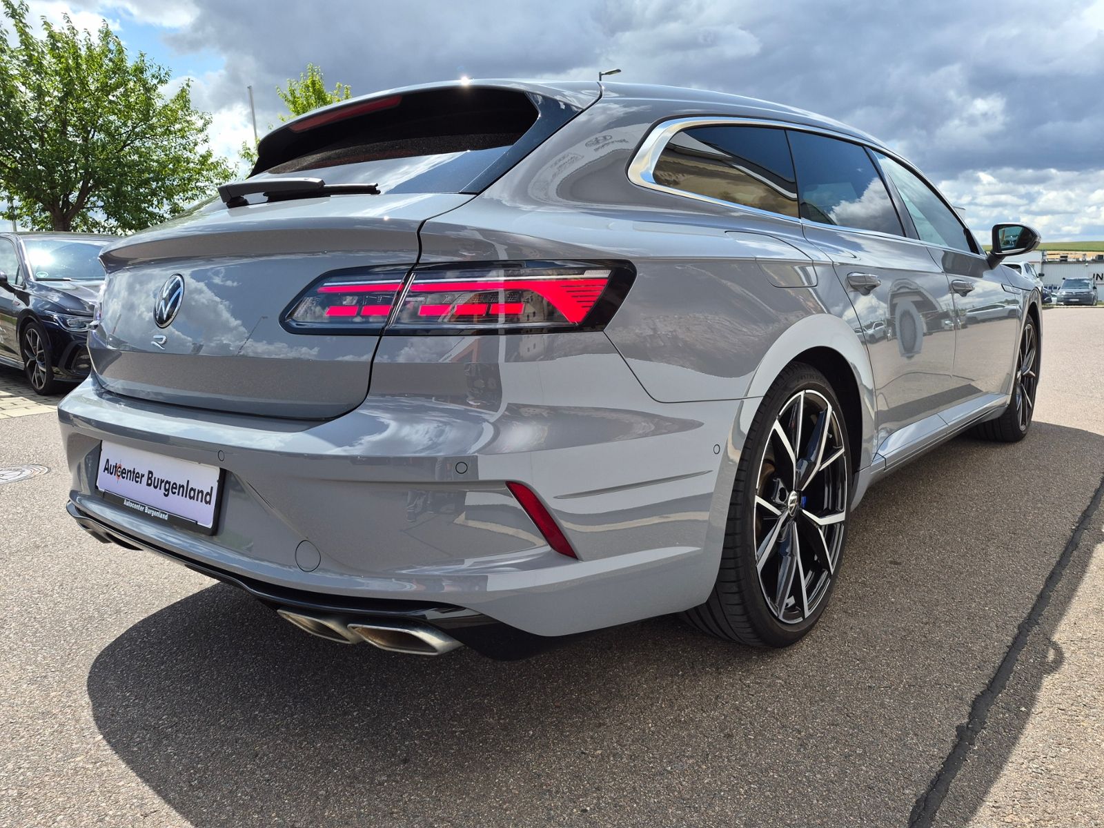 Volkswagen Arteon R Shooting Brake 2,0 l TSI 4MOTION 235 kW foto 8