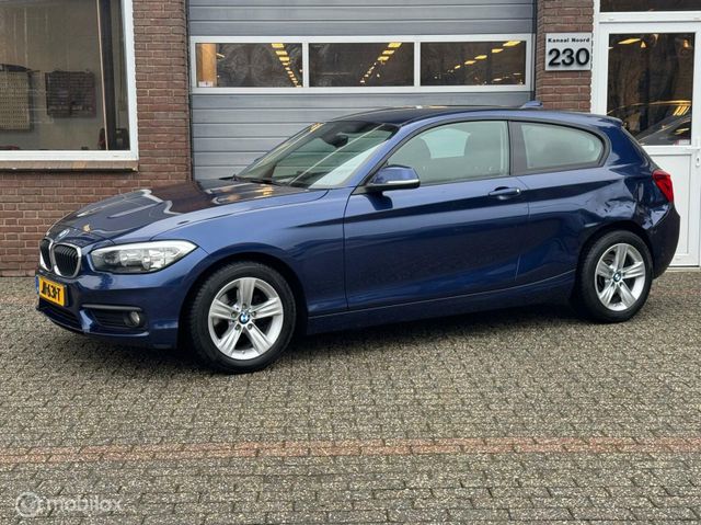 BMW 1-serie 118i LCI AUT NAVIGATIE/PDC/AIRCO/CRUISE