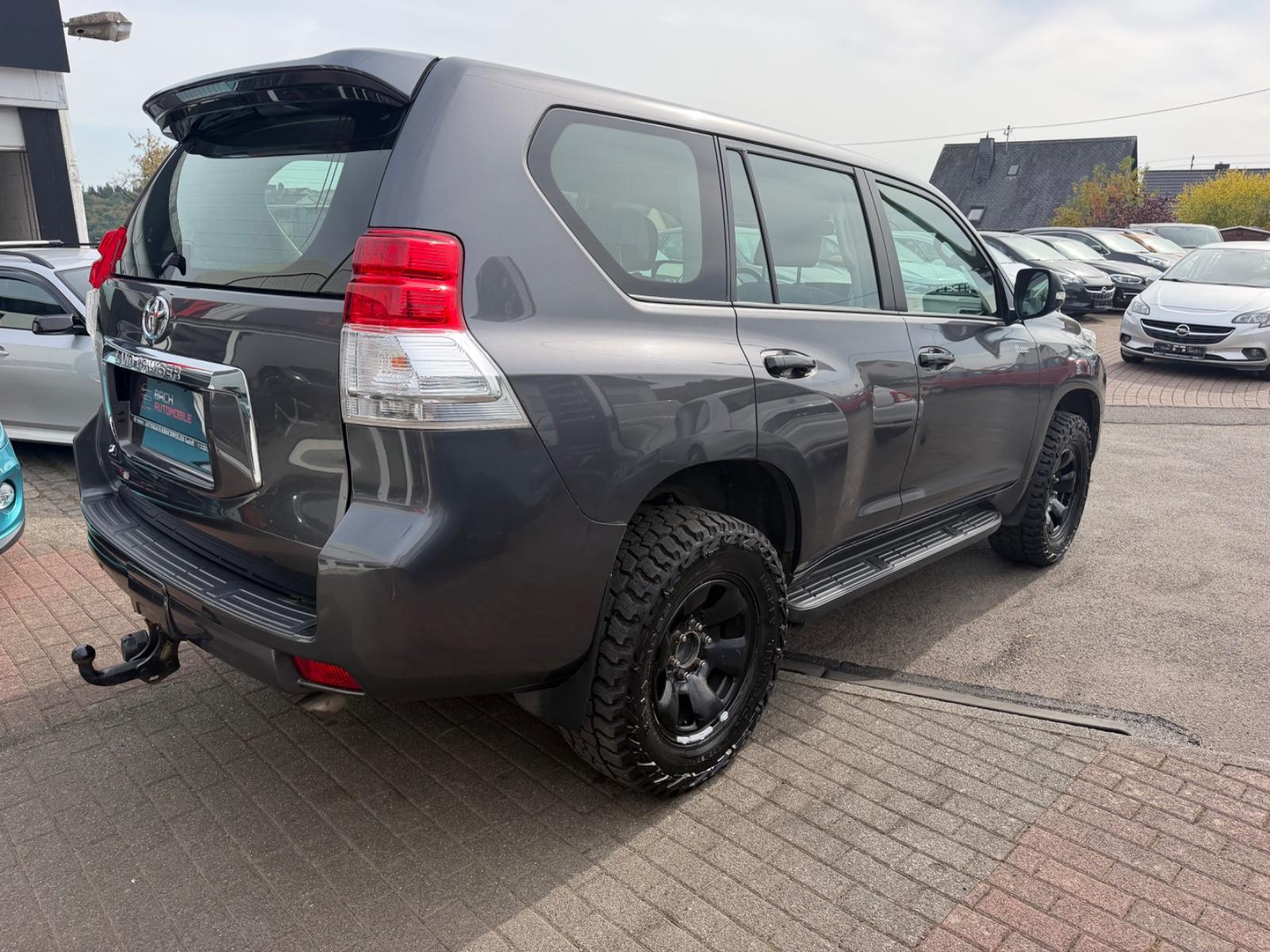 TOYOTA LAND CRUISER 173CH - 4X4 - BVA - PACK SPORT - CARNET D'ENTRETIEN DISPONIBLE