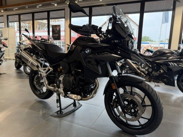Fahrzeugabbildung BMW F 800 GS Triple Black 3 Pakete