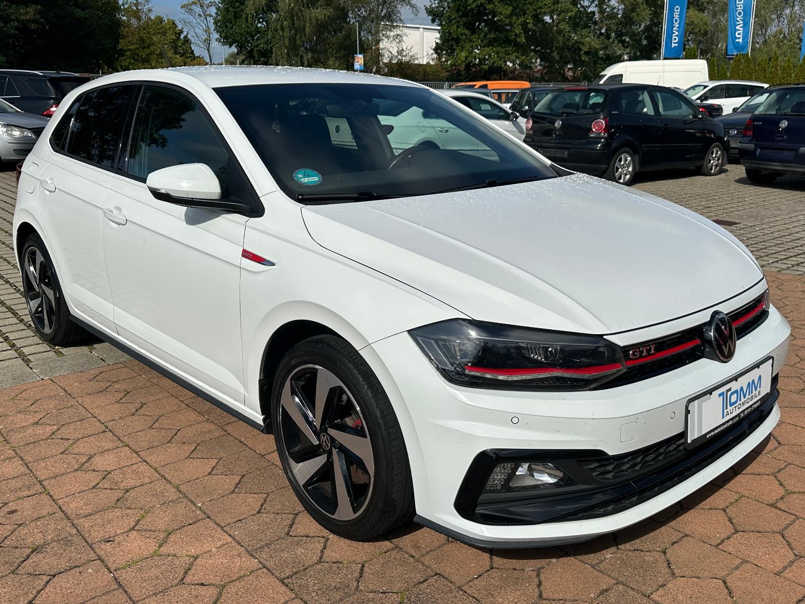 Volkswagen Polo VI GTI 2.0 TSI DSG / NAVI / LED