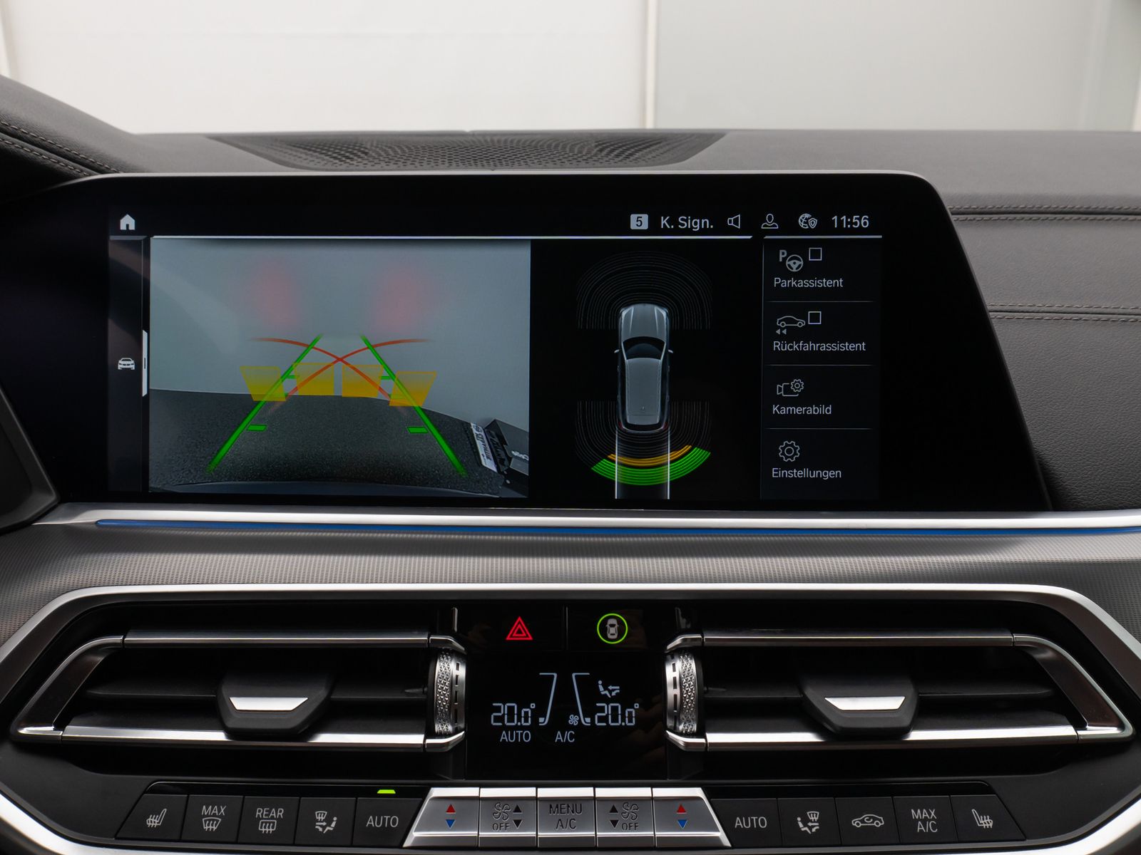 Fahrzeugabbildung BMW X5 xD45e M Sport Kamera Laser HUD DAB HiFi ACC
