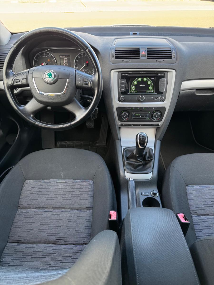 Skoda Octavia 2013 — photo 11