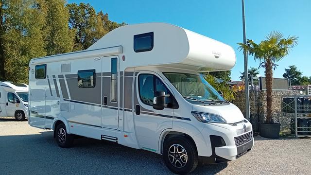 Carado pro A 464 Automatik, Markise, Fahrradträger