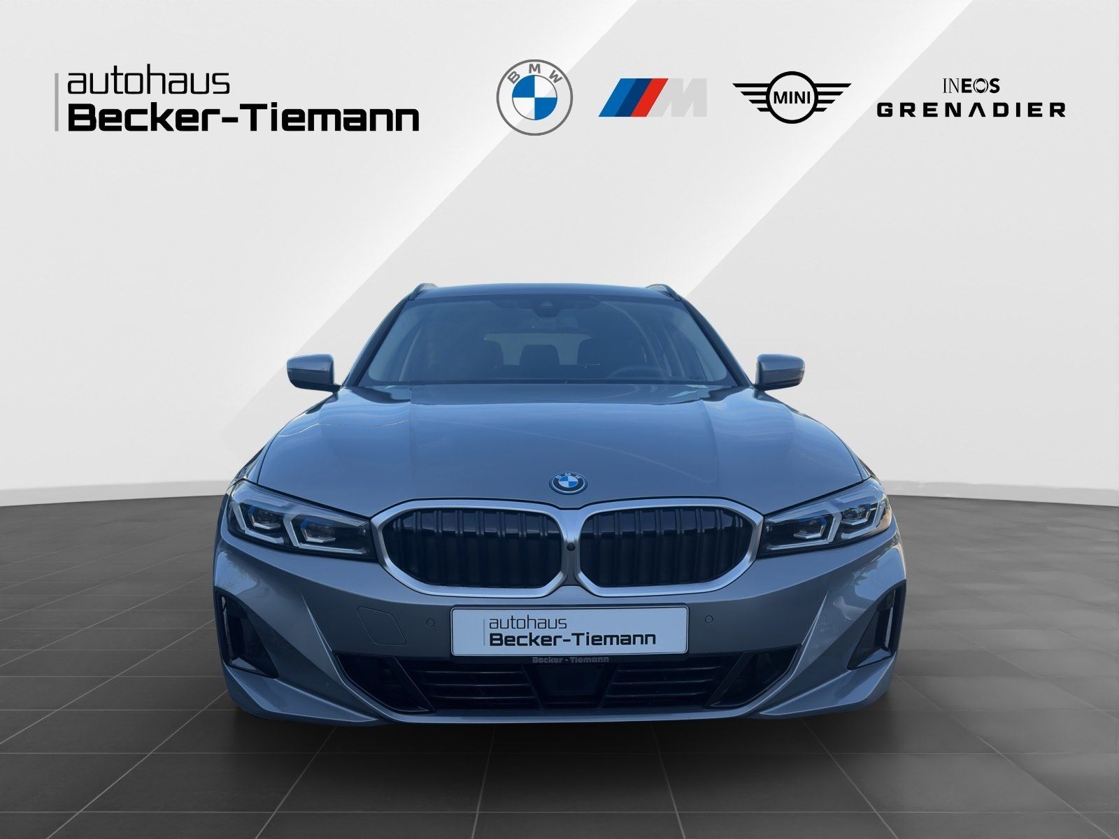 BMW 330e xDrive Touring 80.300,- 12 foto 2