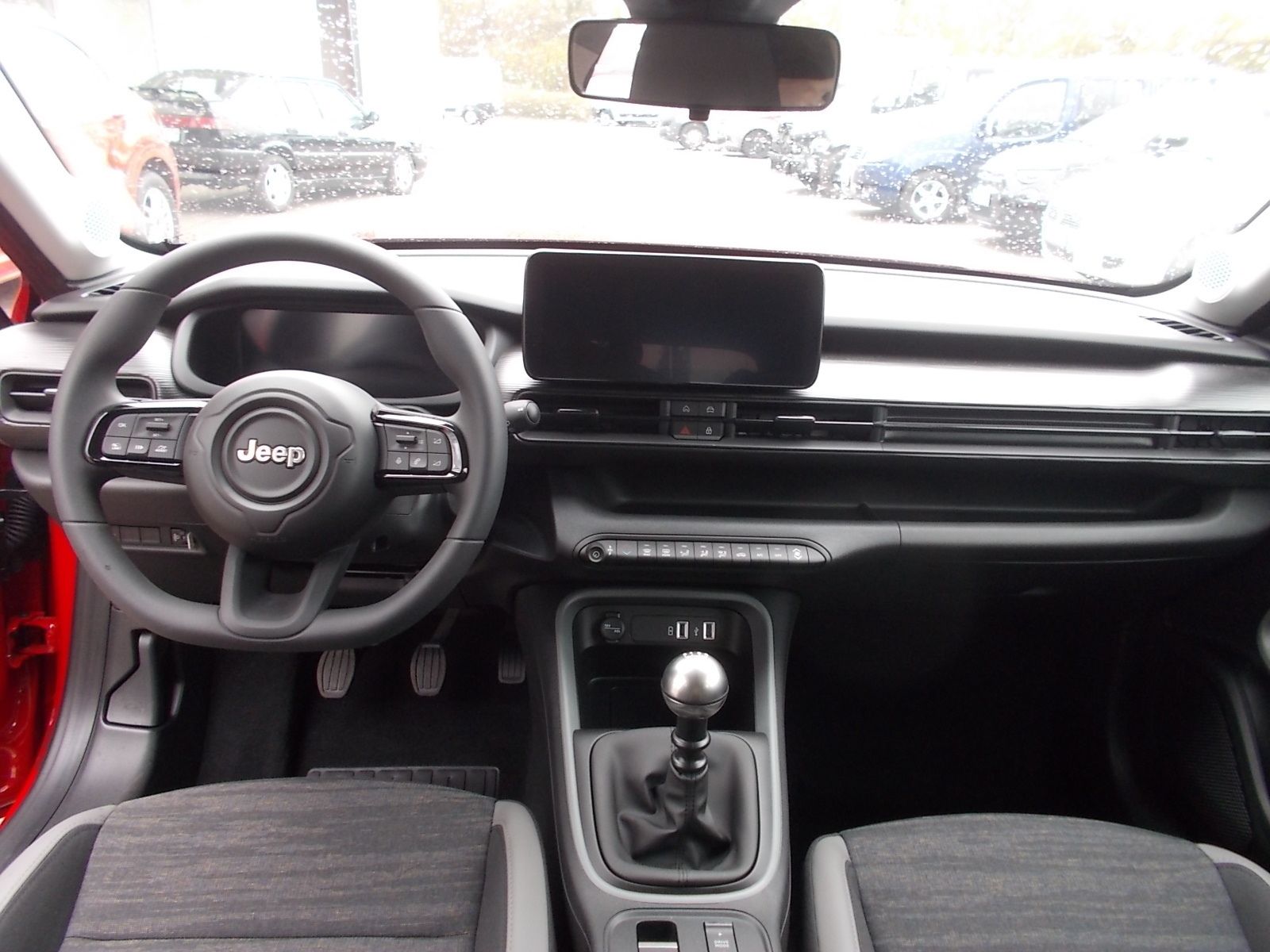Fahrzeugabbildung Jeep Avenger Longitude 1.2 FWD + LED + NAVI