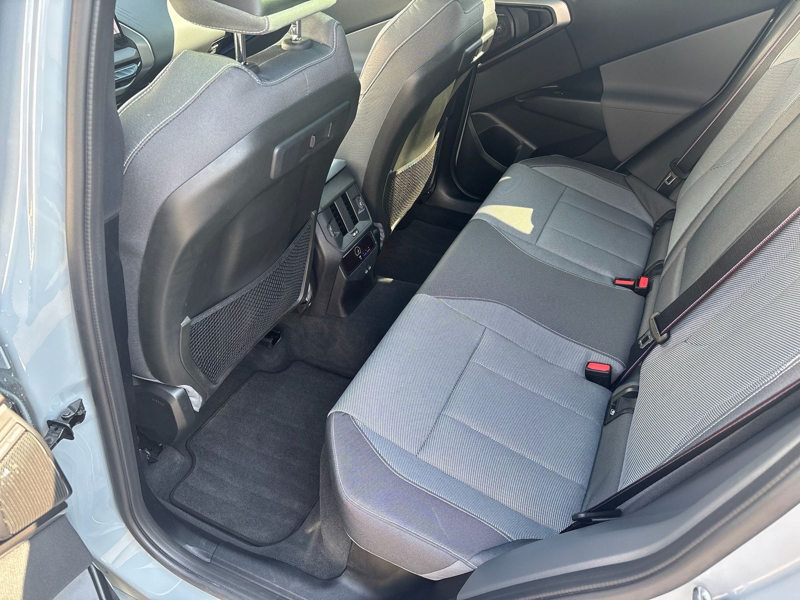 BMW X3 M50 - Bild 16