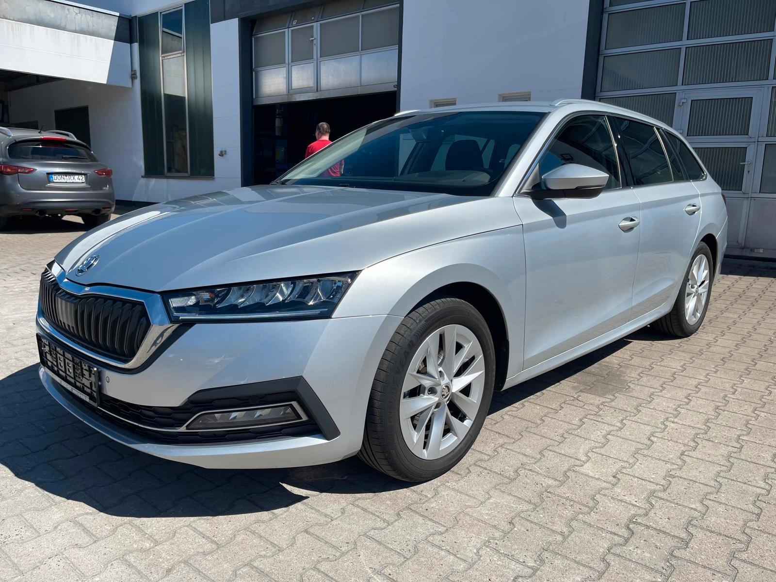 Skoda Octavia Combi TDI Style/1HD/AHK/HuD/SHZ/LED/MWST