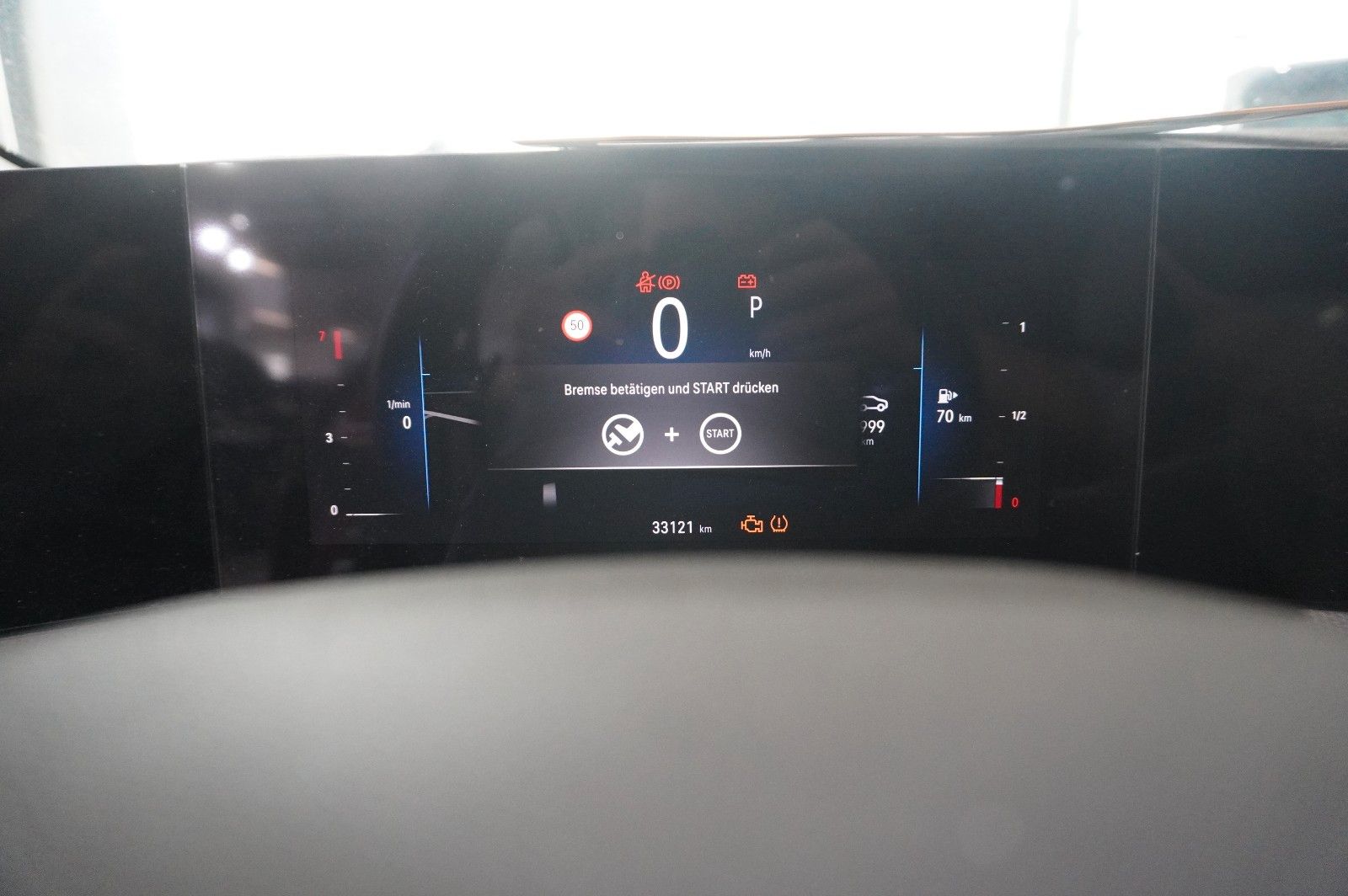Fahrzeugabbildung Opel Astra L Lim. 1.2T ELEGANCE NAVI/LED/KAMERA/SPORT