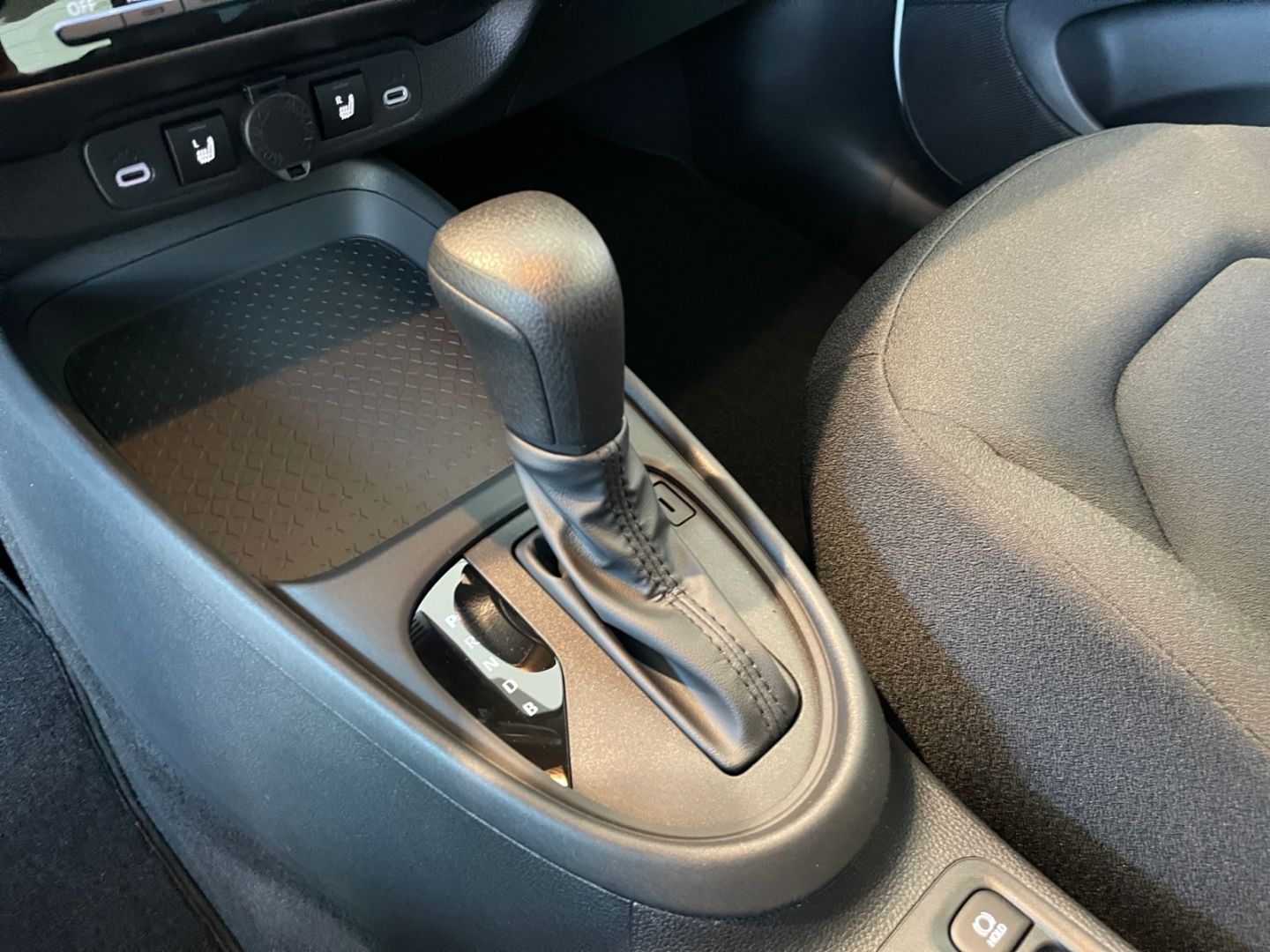 Toyota Aygo (X) - Bild 12