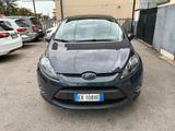 Ford Fiesta 1.4 TDCi 70CV 5 porte Titanium - Ford Fiesta mit Diesel-Antrieb: 1.4