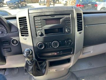 Volkswagen Crafter - 10