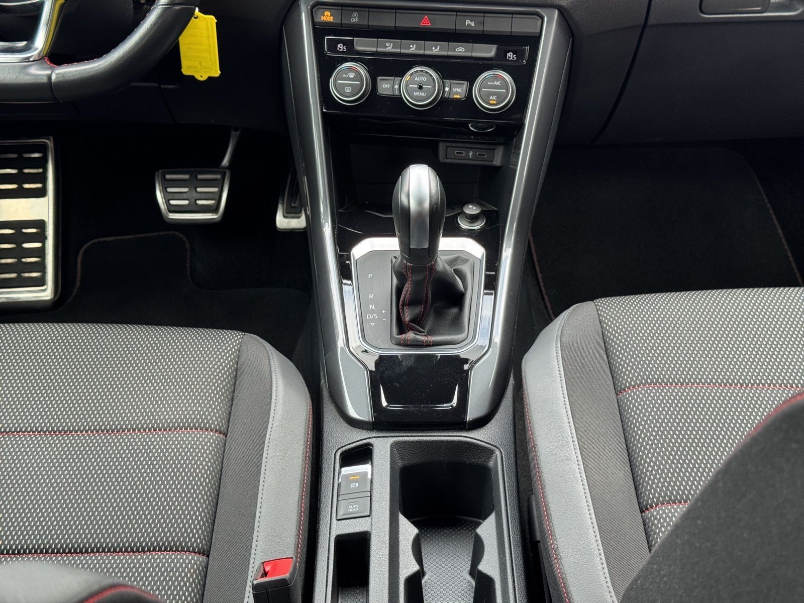 Volkswagen T-Roc - Bild 9