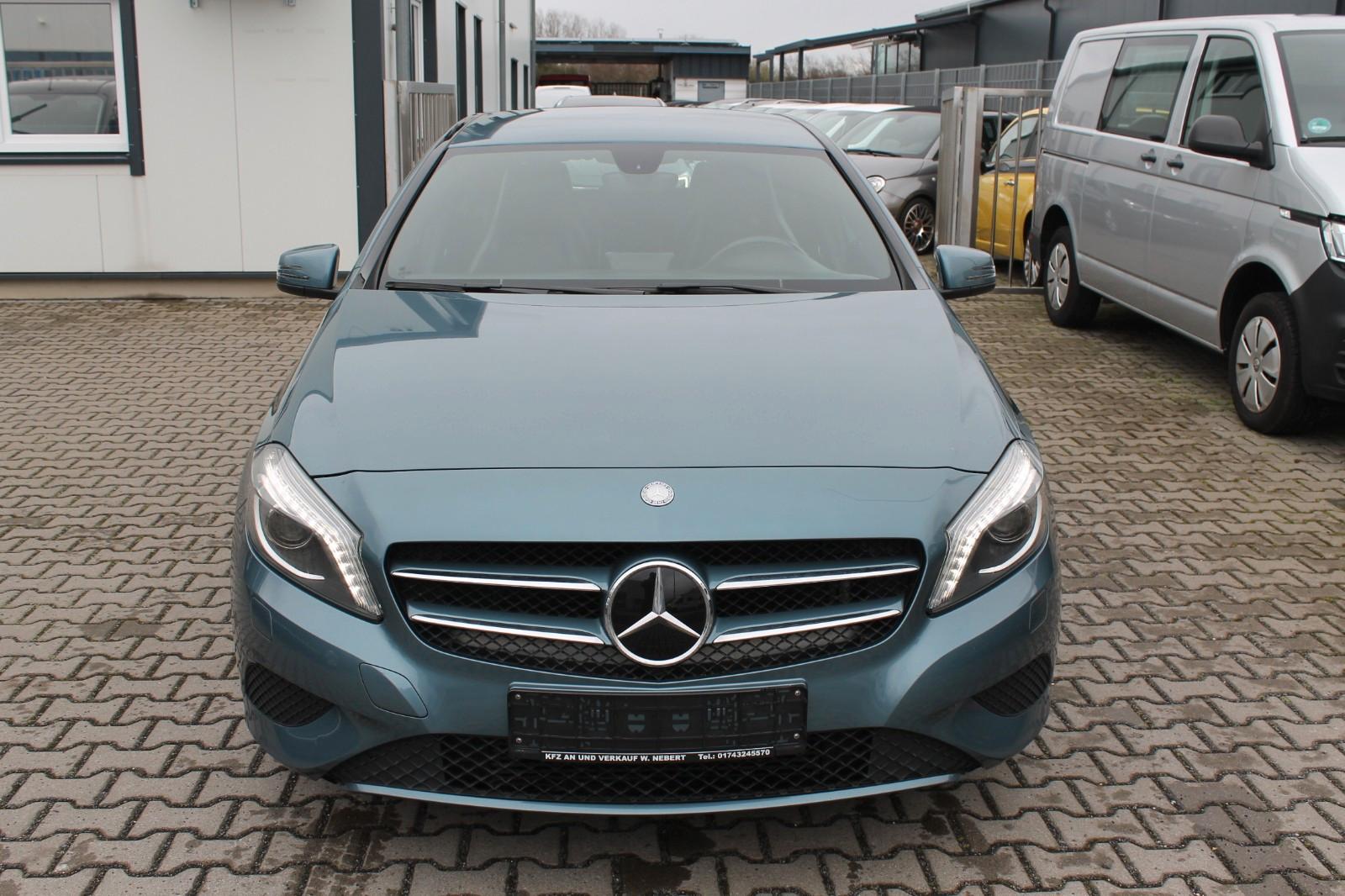 Mercedes-Benz A 180 A A 180 BlueEfficiency*KLIMA*ALU*TÜV+INSP