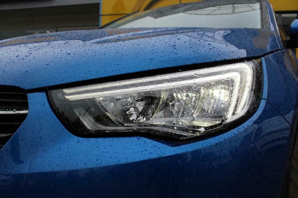 Fahrzeugabbildung Opel Grandland X 1.2 Turbo Innovation