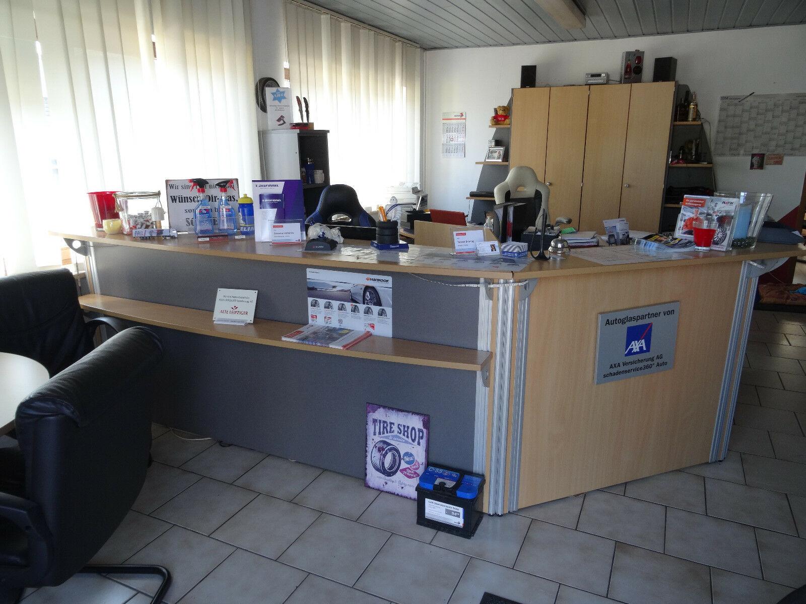 showroom-image-bottom