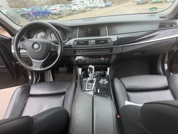 BMW 520 - 12