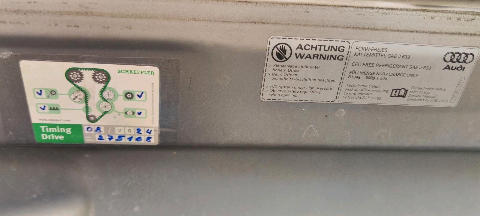 Audi A4 2004 — photo 5