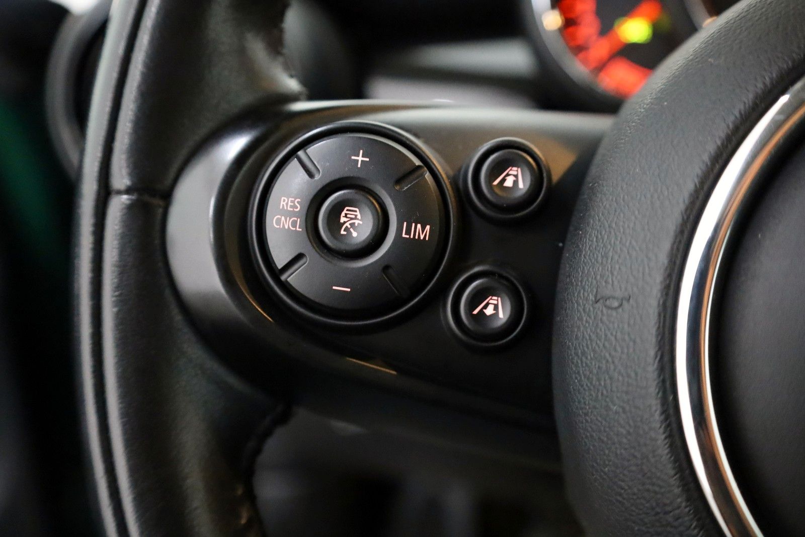 Fahrzeugabbildung MINI COOPER S 3-trg. Leder,Navi,LED,SH,Carplay +WR
